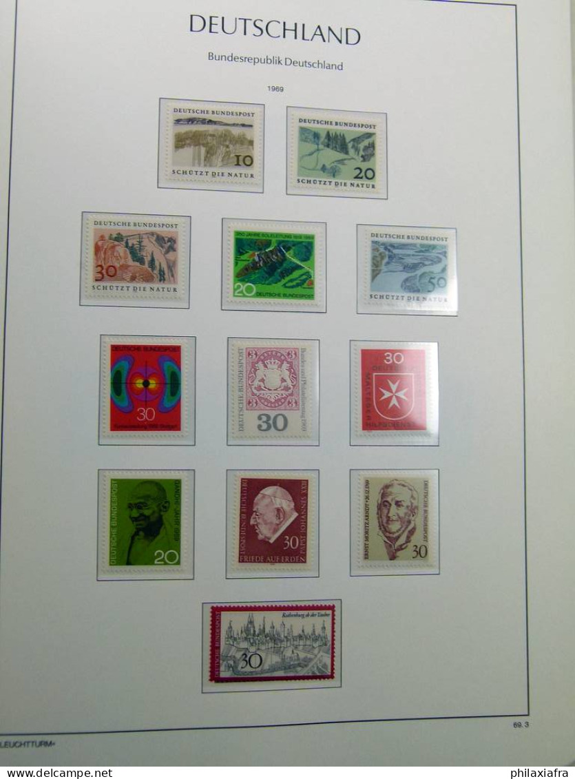 Collection Bund Allemagne, sur 2 albums, de 1942 à 1982, avec timbres neufs ** 