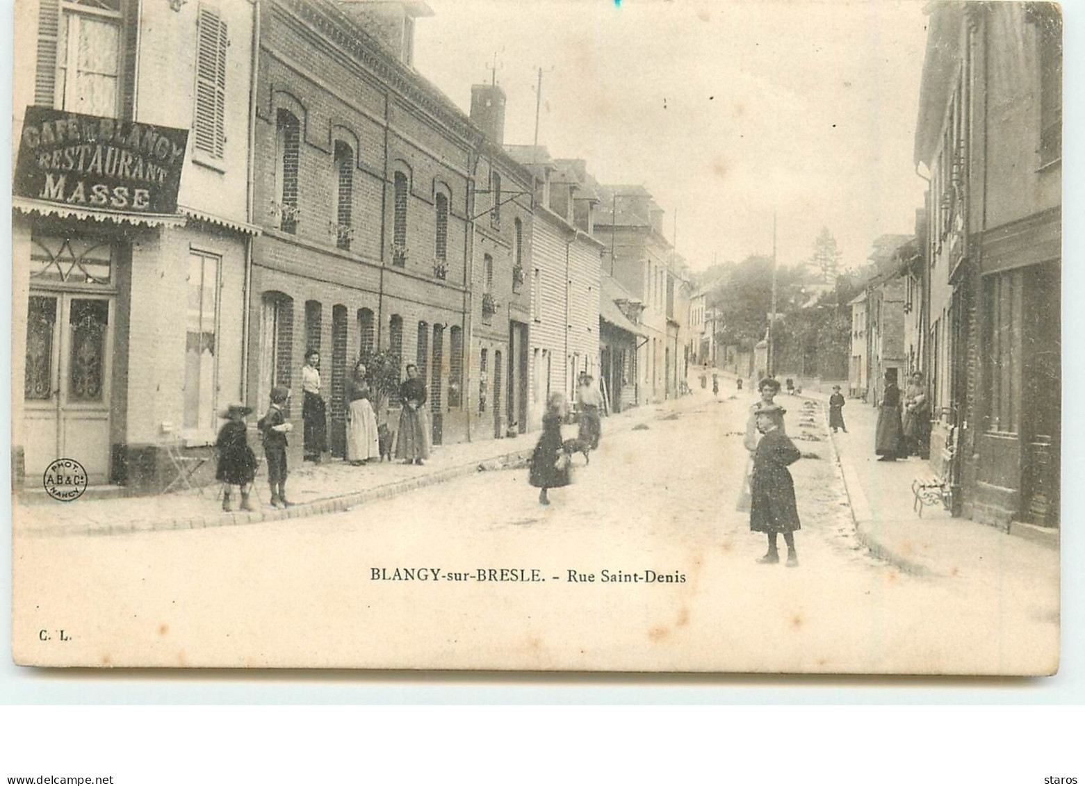 BLANGY-SUR-BRESLE - Rue Saint-Denis - Café Masse - Blangy-sur-Bresle