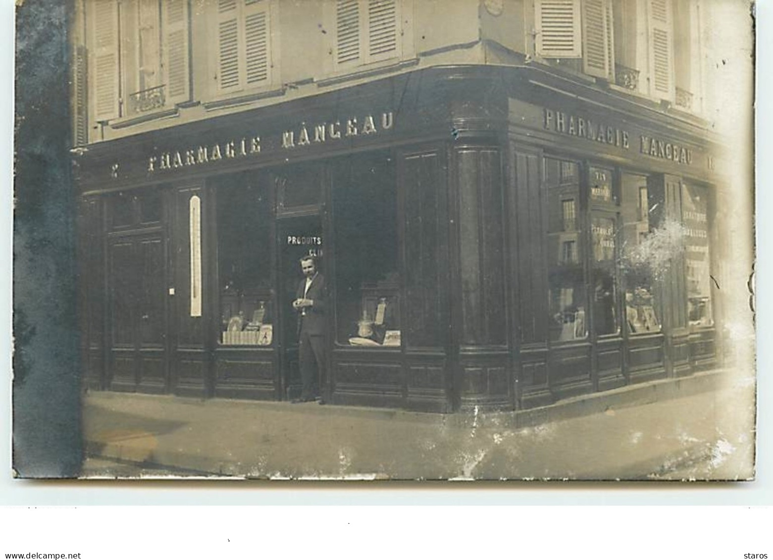 Carte-Photo - CHERBOURG - Devanture Pharmacie Manceau - 2, Rue François La Vieille - Cherbourg