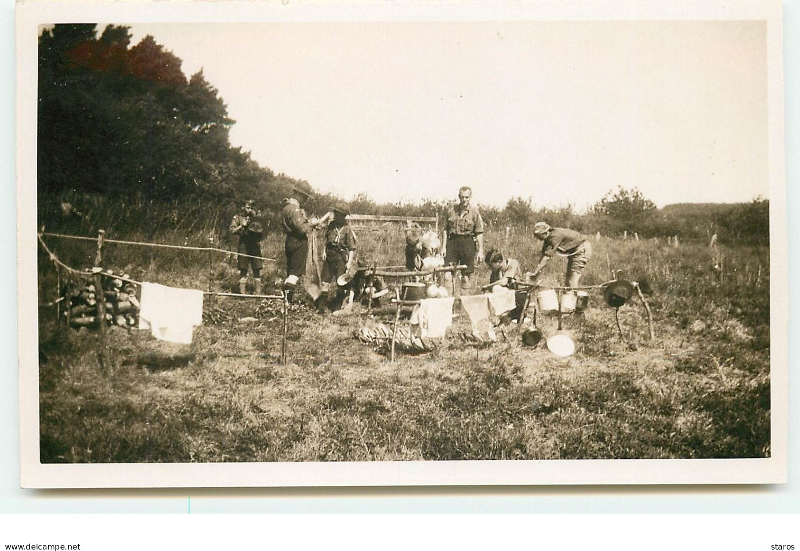 Carte Photo - Scouts Installant Leur Camp, Et S'occupant De Leur Feu - Isle Of Wight - Pfadfinder-Bewegung