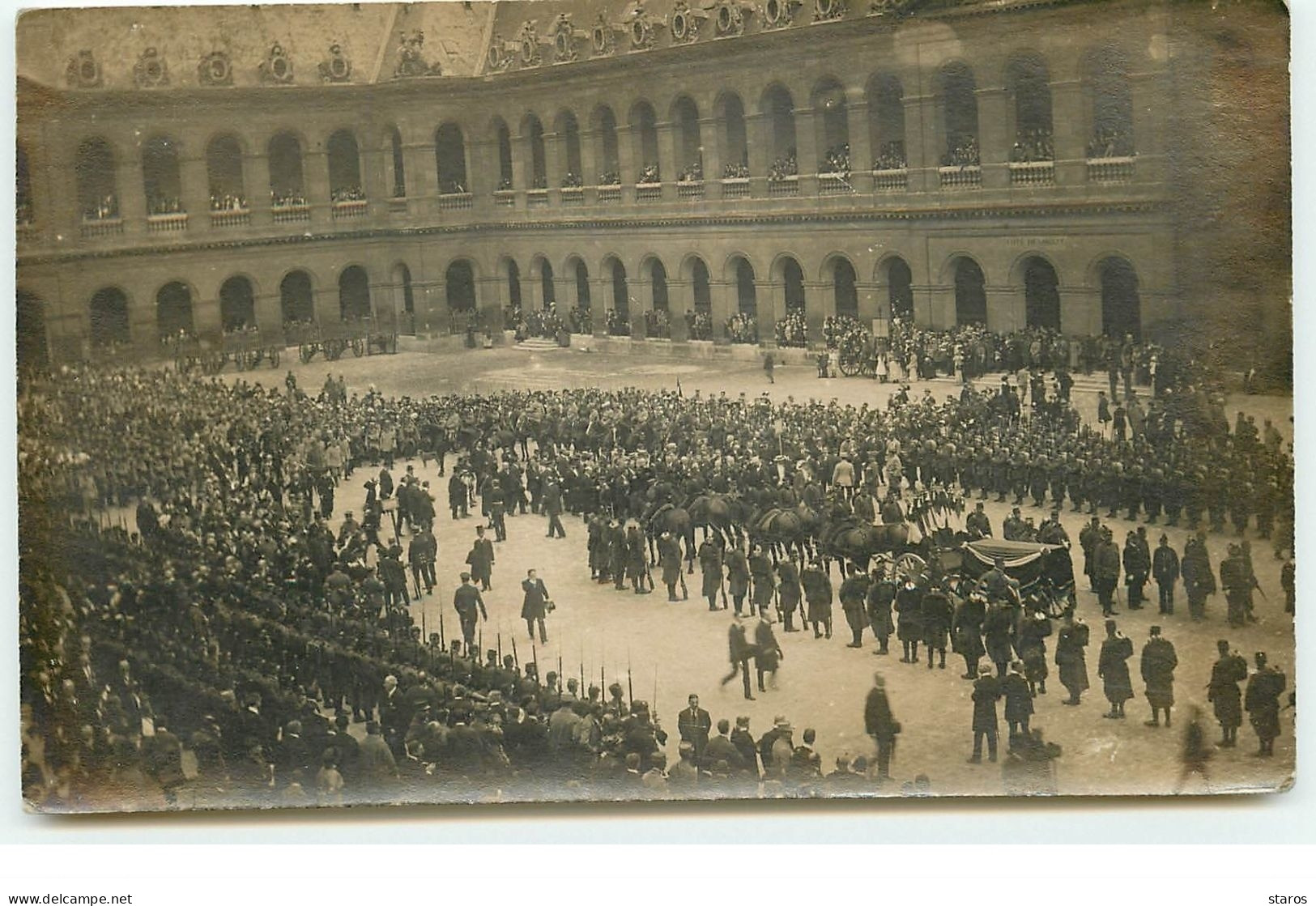 Carte Photo - PARIS VII - Enterrement Hôtel Des Invalides - District 07