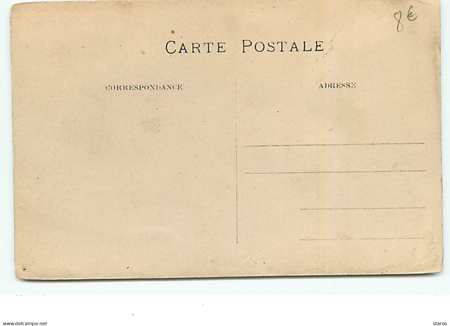 Carte Photo - Homme Près D'une Fillette Assise Sur Un Vélo - To Identify