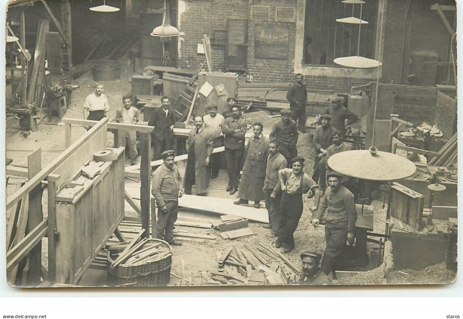 Carte Photo - Atelier - Travail Du Bois - Hommes - Kunsthandwerk