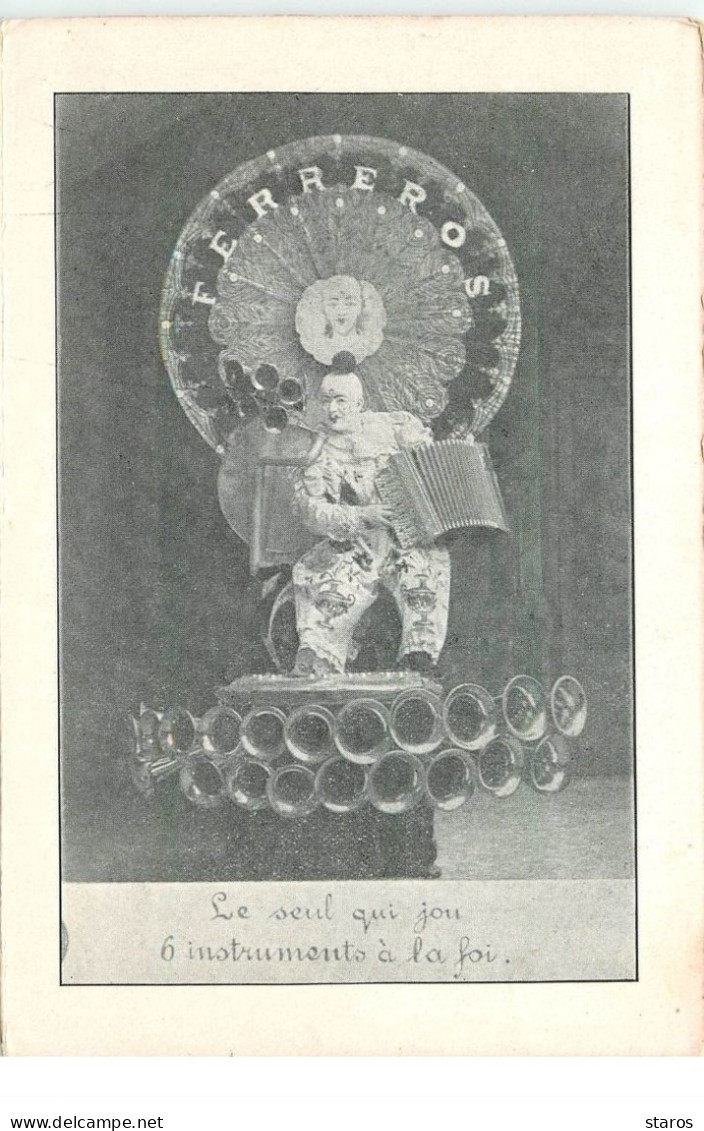 Clown - Ferreros - Le Seul Qui Joue 6 Instruments à La Foi - Circus