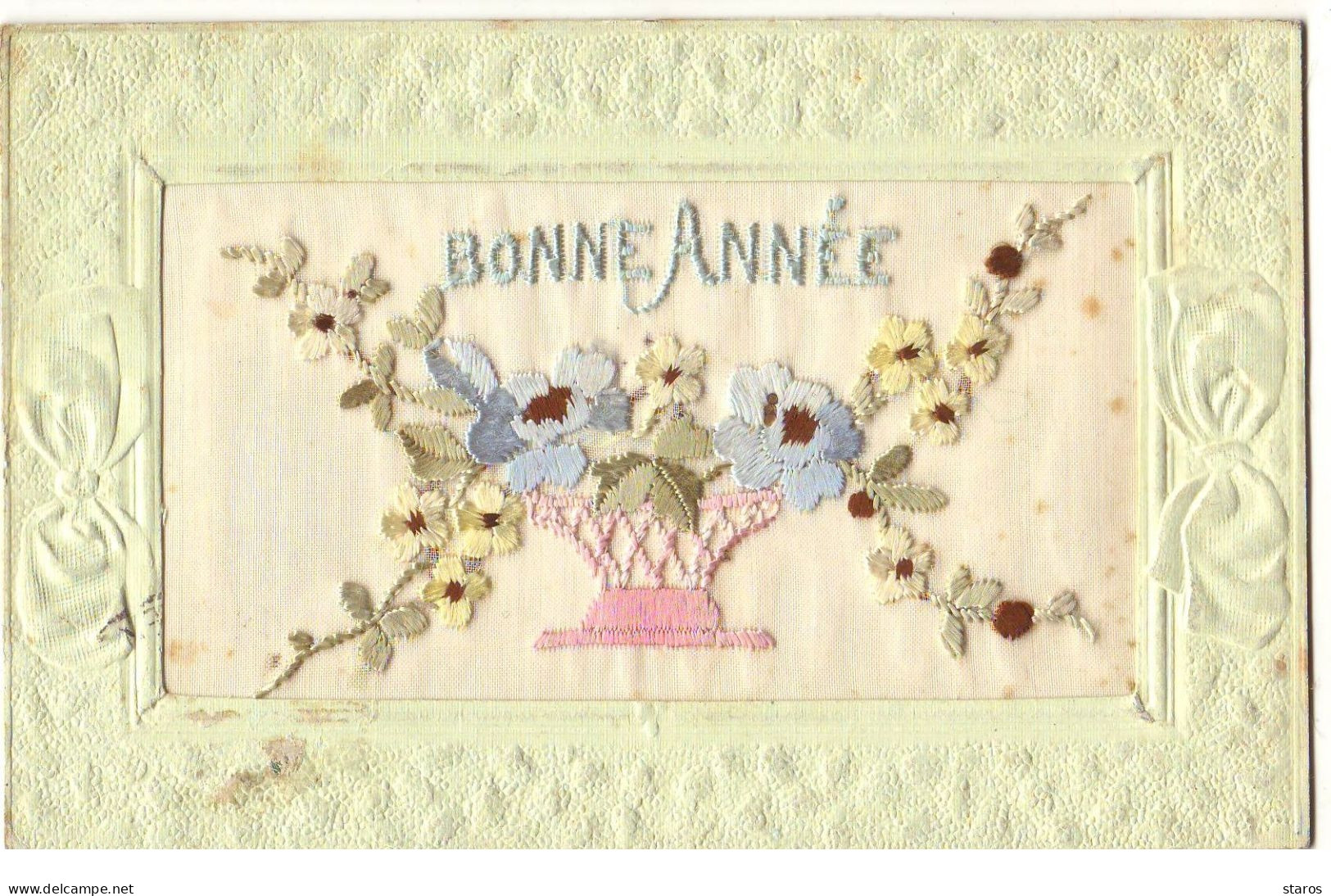 Carte Brodée - Bonne Année - Fleurs Dans Un Panier - Embroidered