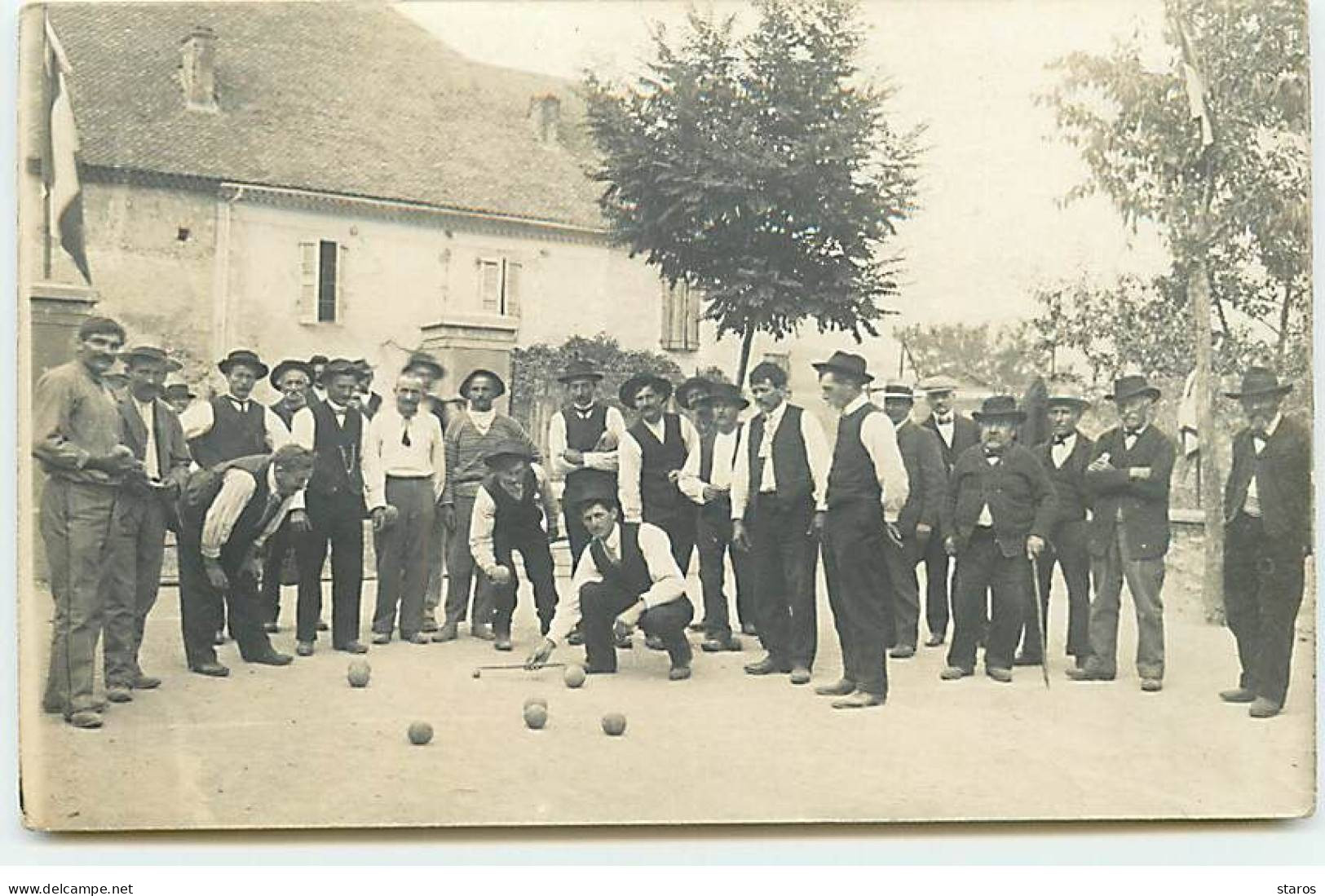 Carte Photo - Jeux Régionaux - Hommes Jouant Aux Boules - Boule De Fort - Regionale Spelen