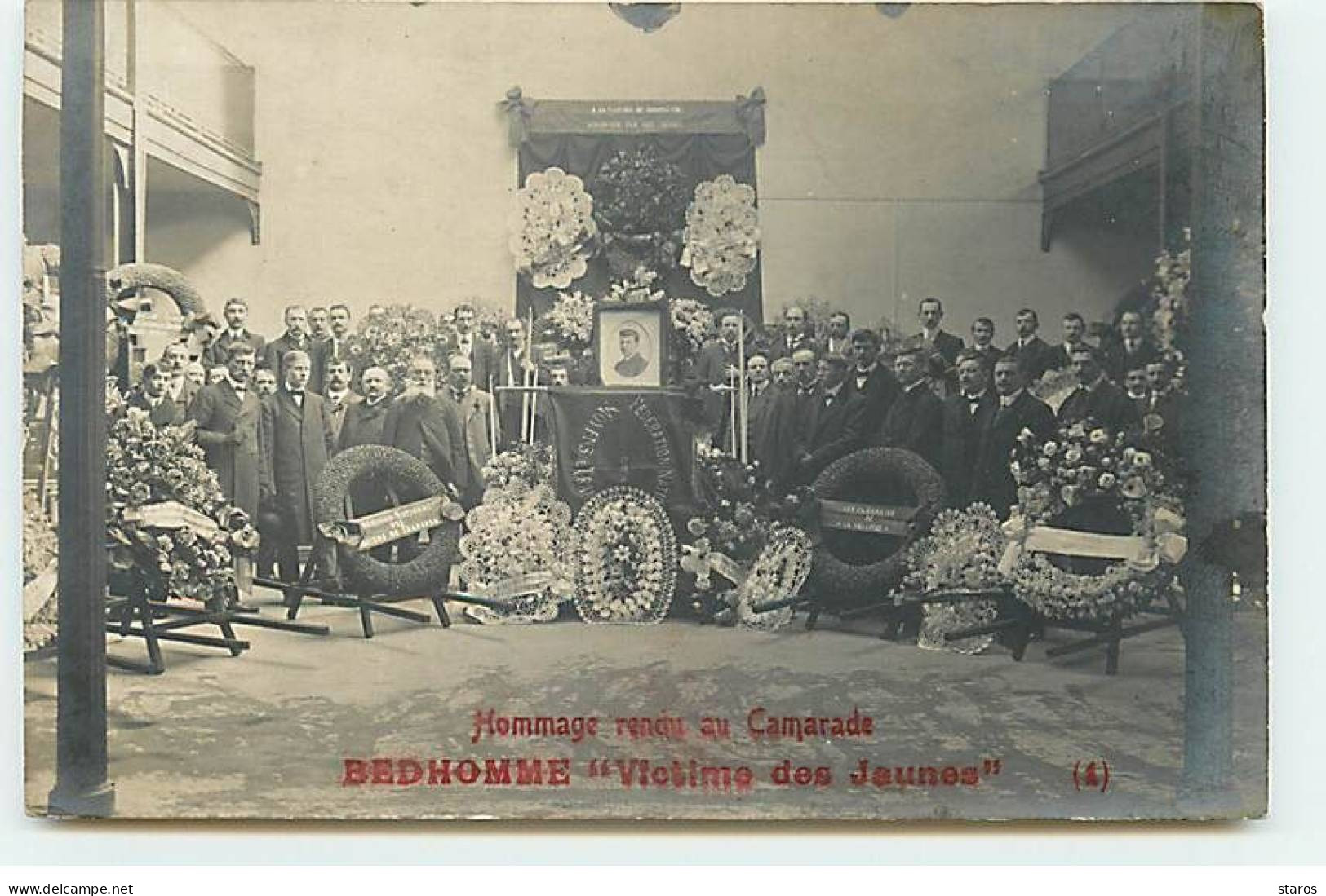 Carte Photo - LEVALLOIS PERRET - Grève Des Taxis 1911-1912 - Hommage Rendu .. Bedhomme Victime Des Jaunes - Levallois Perret