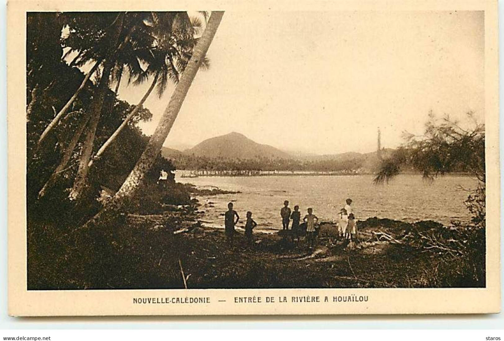 Nouvelle Calédonie - Entrée De La Rivière A Houaïlou - Nouvelle Calédonie