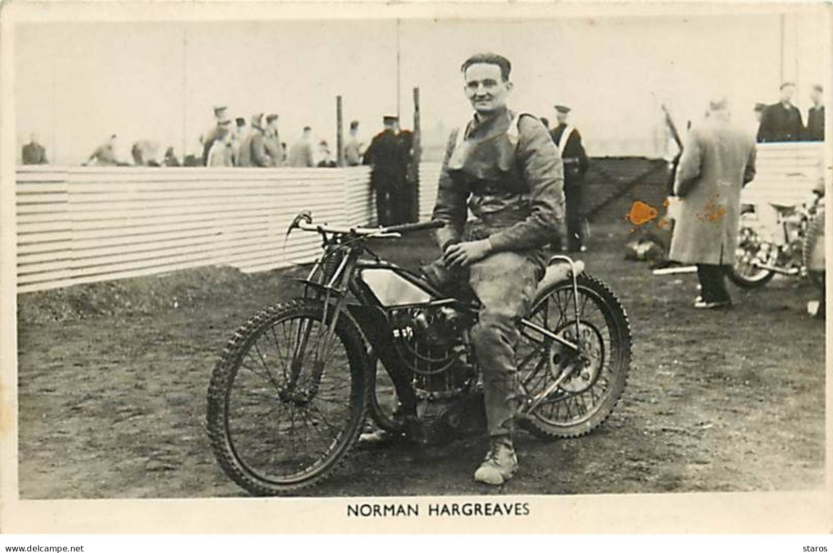 Moto - Speedway - Norman Hargreaves Sur Sa Moto - Motos
