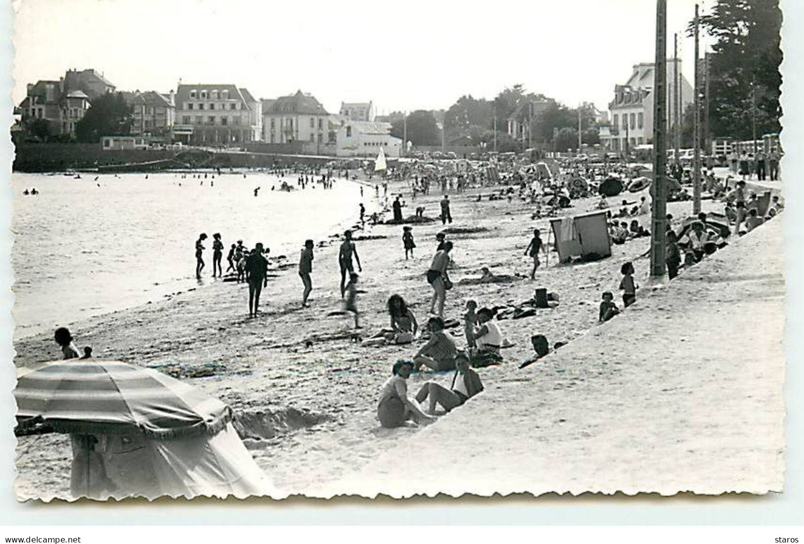 LARMOR PLAGE - La Plage De TOULHARS - Larmor-Plage