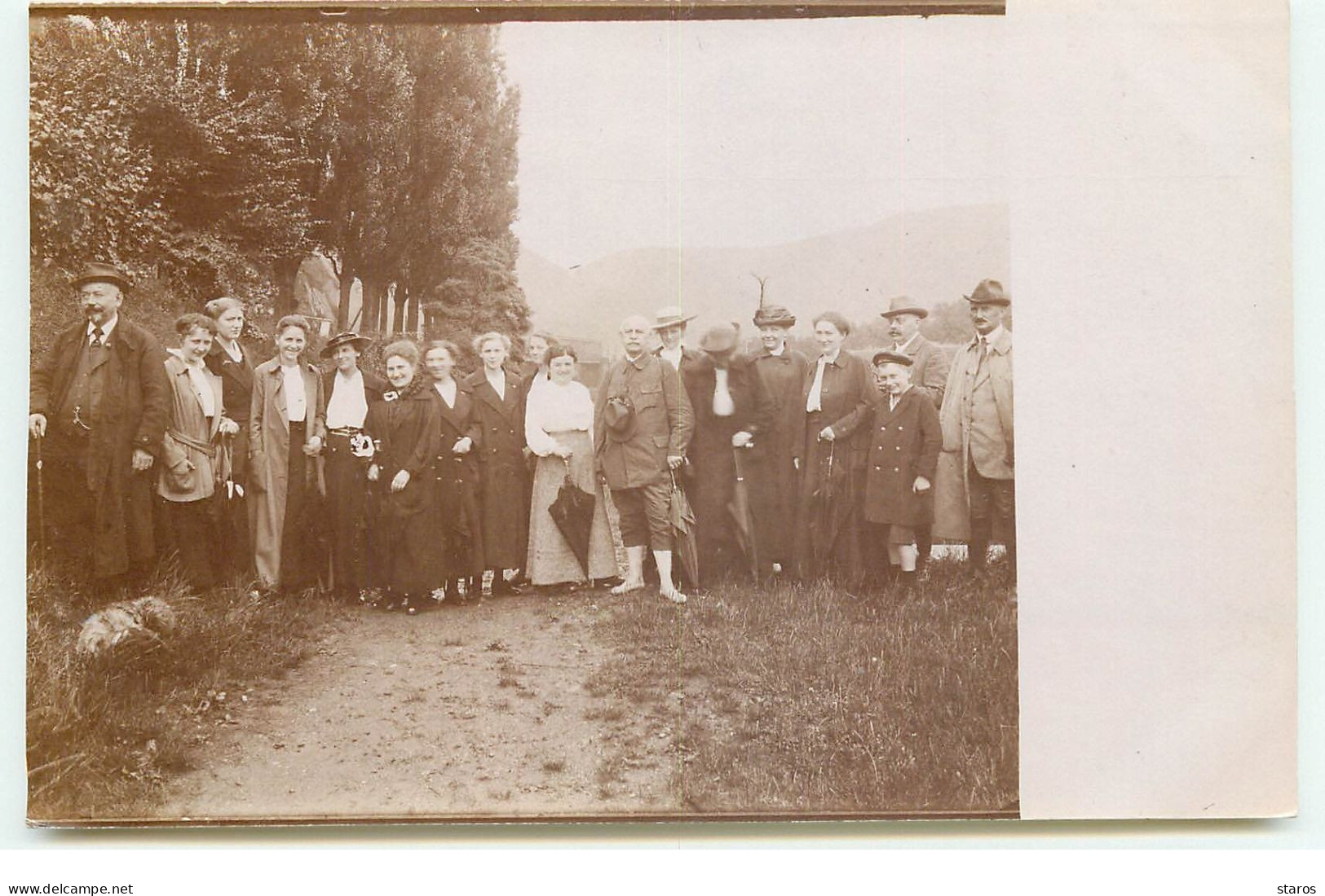 Carte Photo à Identifier - Allemagne - Lahnthal - Groupe D'excursionnistes - Andere & Zonder Classificatie