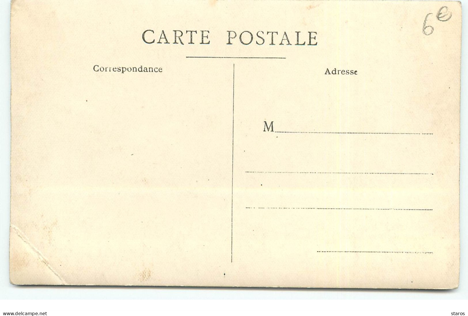 Carte Photo à Localiser - Groupe De Personnes Dans Un Jardin - To Identify