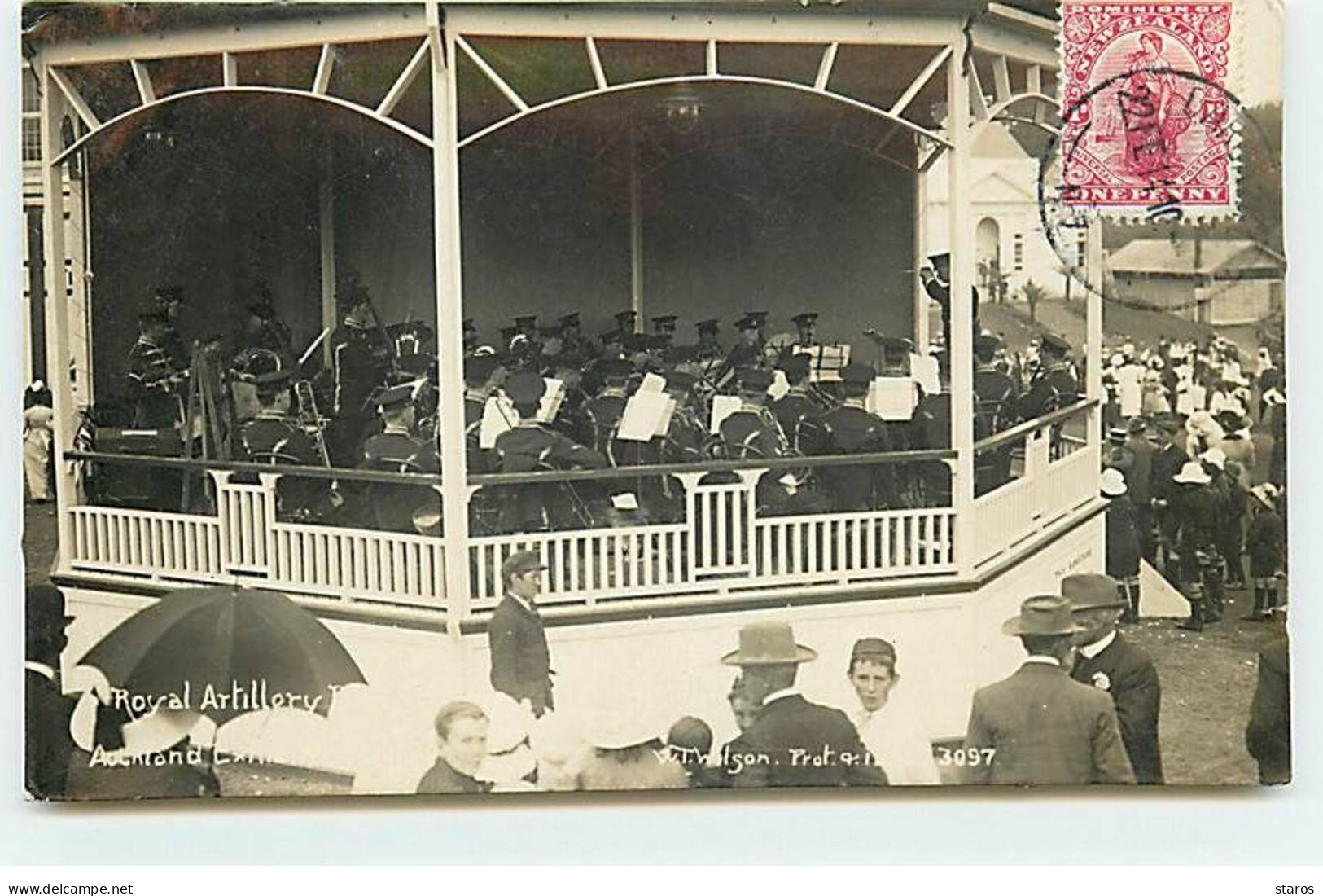 Nouvelle-Zélande - AUCKLAND - Royal Artillery Concert - Orchestre Dans Un Kiosque à Musique - Nouvelle-Zélande