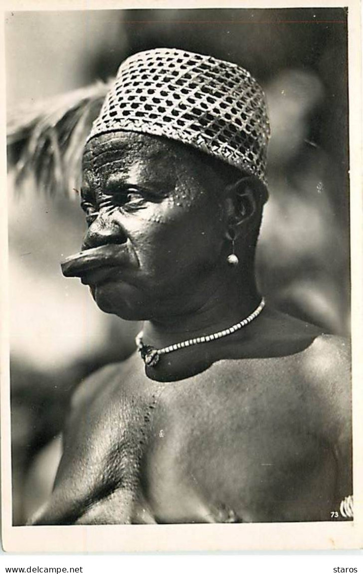 Congo Belge - Les Bakumus à Madula - L'Afrique Qui Disparait - Photographe C. Zagourski N°73 - Belgisch-Kongo