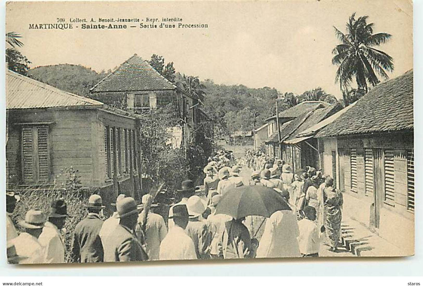 Martinique - SAINTE-ANNE - Sortie D'une Procession - Other & Unclassified