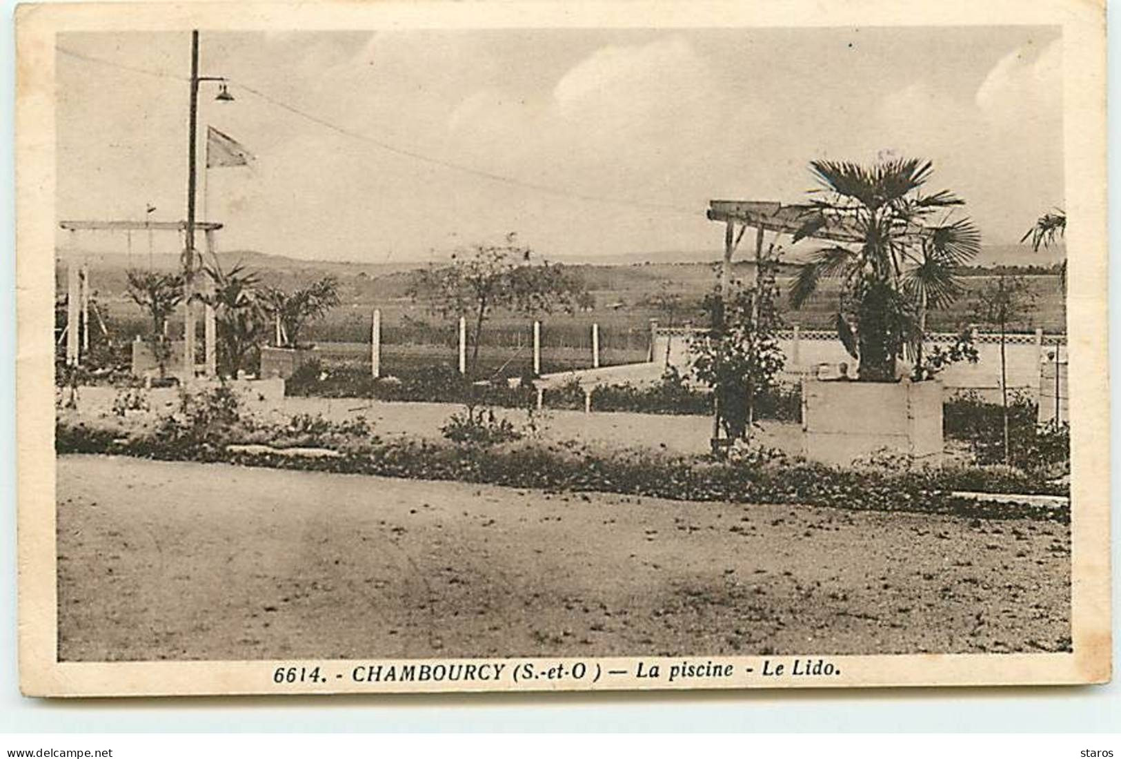 CHAMBOURCY - La Piscine - Le Lido - Chambourcy