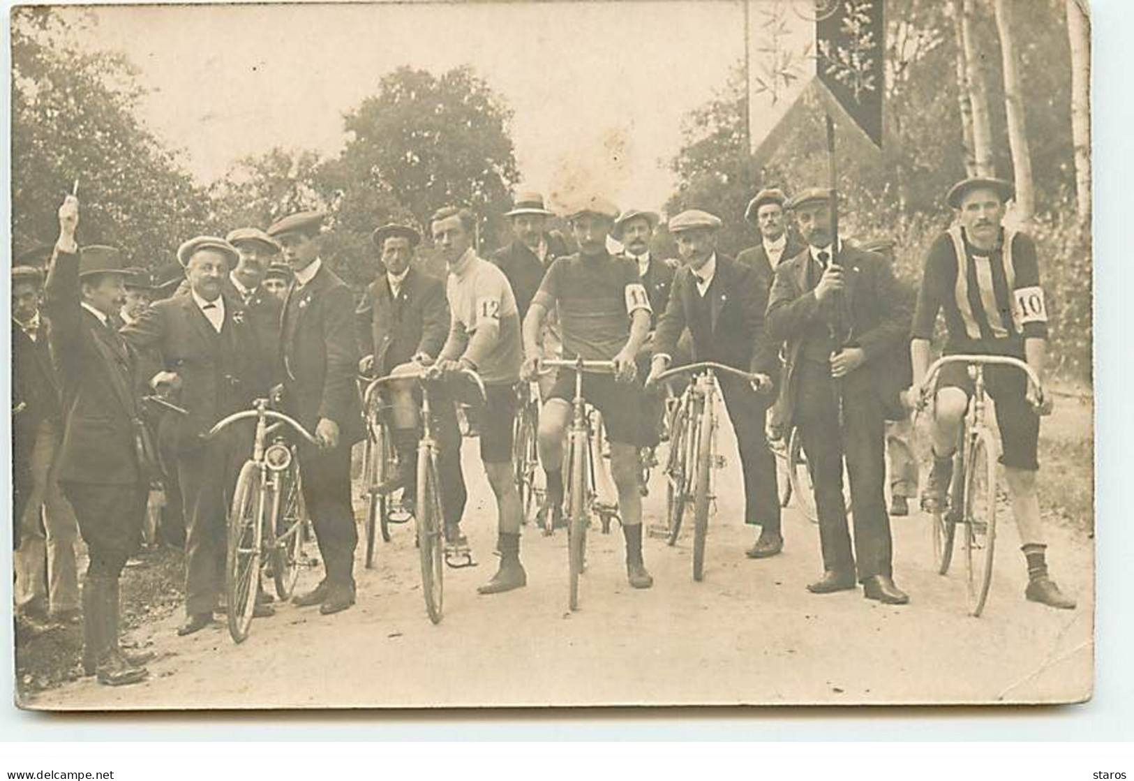 Carte Photo à Localiser - Départ D'une Course De Vélos - Cycling