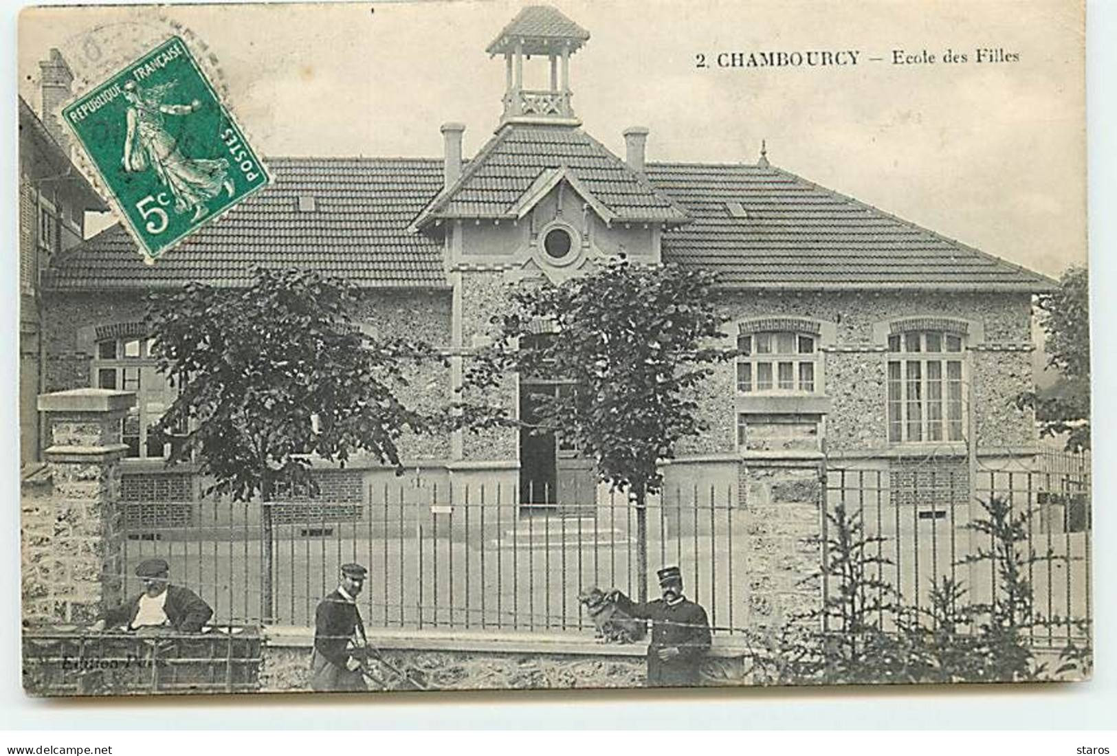 CHAMBOURCY - Ecole Des Filles - Chambourcy