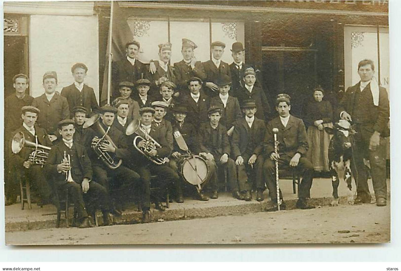 Carte Photo à Localiser - Souvenir Du Conseil De Révision 29 Avril 1909 - Fanfare - Badens ? - To Identify