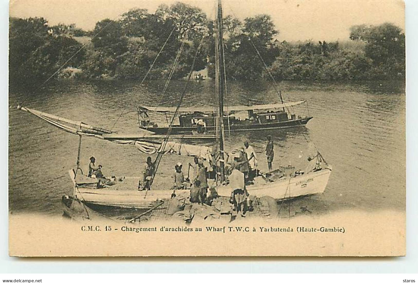 Haute-Gambie - Chargement D'arachides Au Wharf T.W.C. à YARBUTENDA - C.M.C. 15 - Bateaux - Gambie