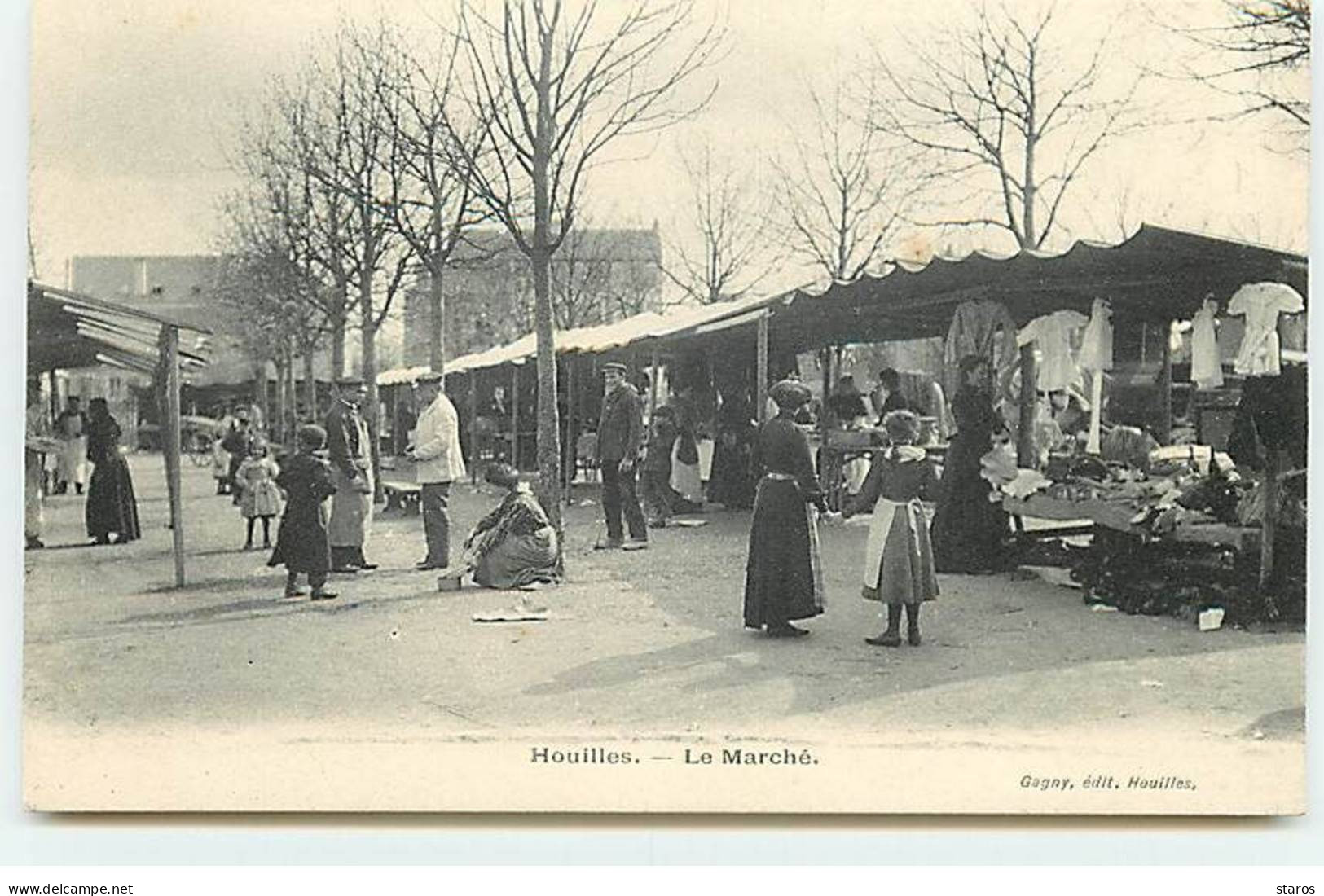 HOUILLES - Le Marché - Houilles