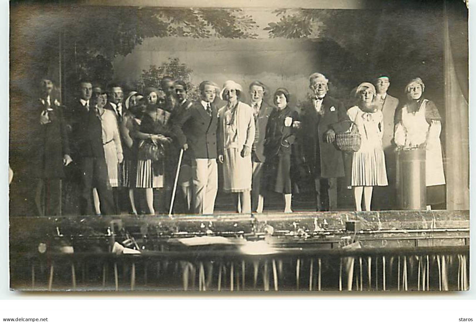 Carte-Photo Marcel Imbert - LOCHES - Troupes D'acteurs Sur Une Scène - Loches