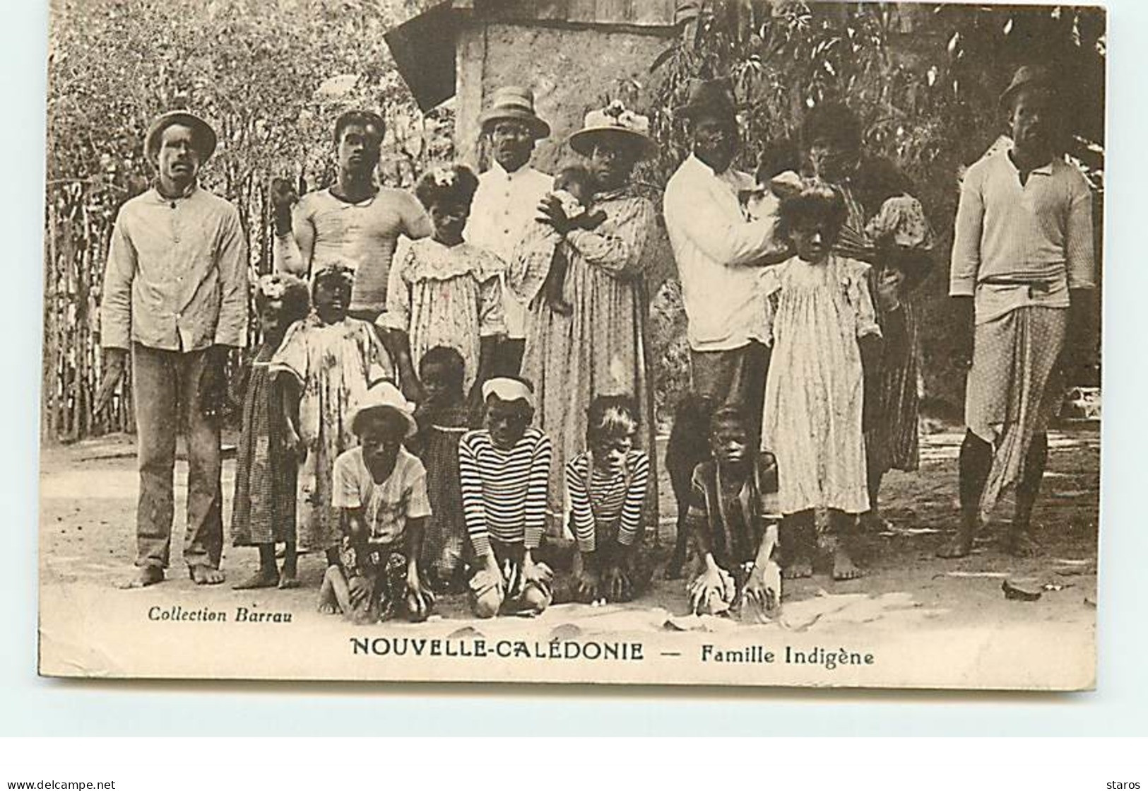 NOUVELLE CALEDONIE - Famille Indigène - Nouvelle Calédonie