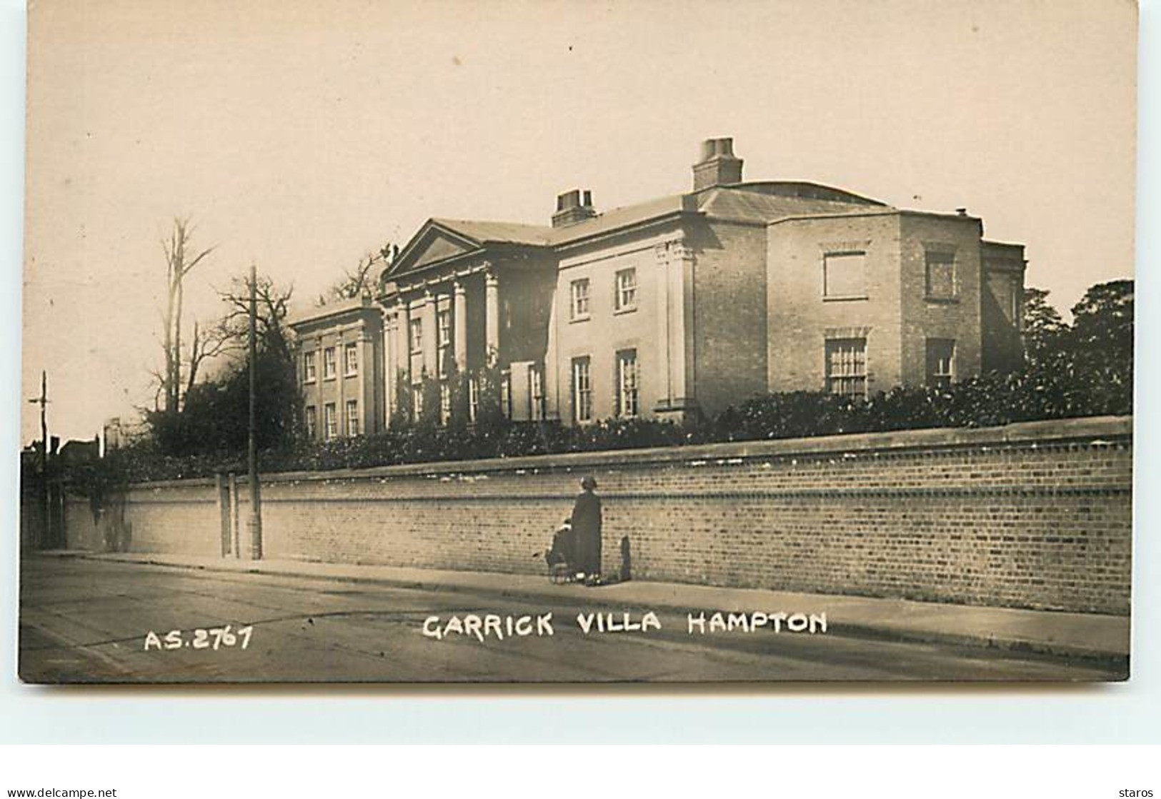 LONDON - Garrick Villa Hampton - London Suburbs