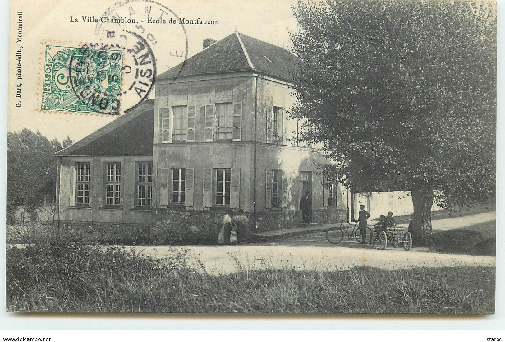 LA VILLE-CHAMBLON - Ecole De Montfaucon - Autres & Non Classés