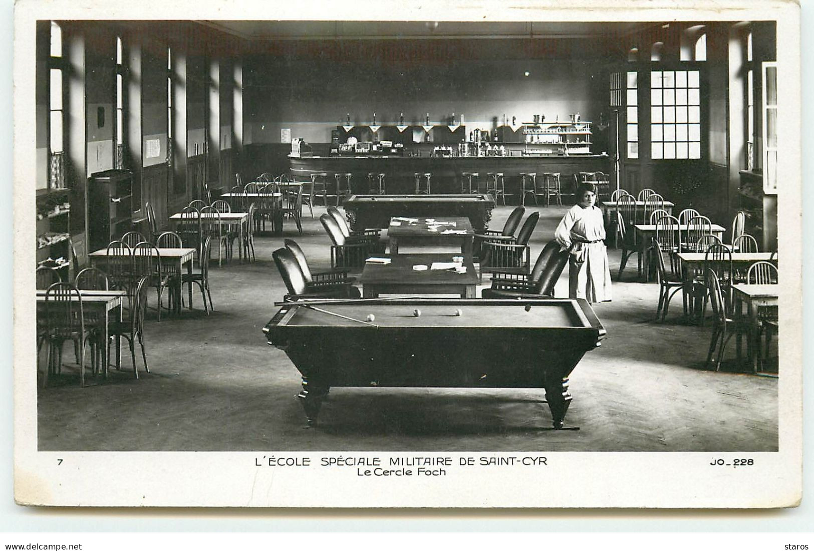 L'Ecole Spéciale Militaire De SAINT-CYR - Le Cercle Foch - Billard - St. Cyr L'Ecole