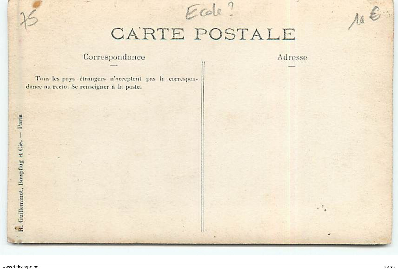 Carte Photo - Photo D'hommes En Costume Devant Un Batîment - Ecole ?? - Other & Unclassified