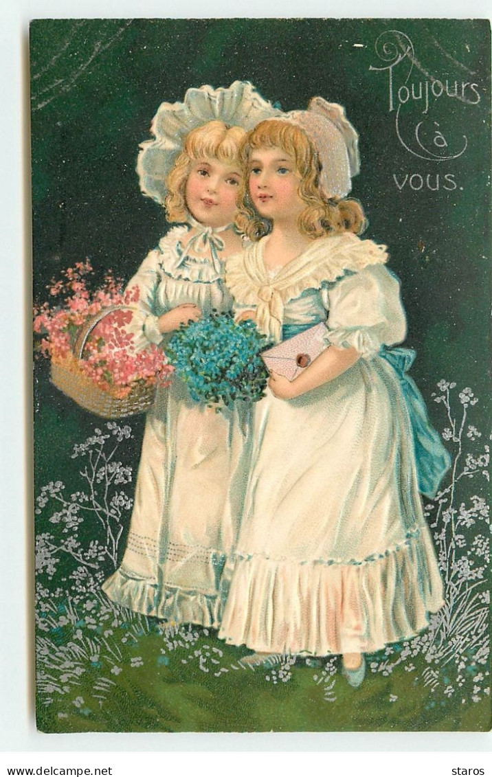 Carte Gaufrée - Toujours à Vous - Deux Jeunes Filles Avec Un Panier Rempli De Fleurs - Other & Unclassified