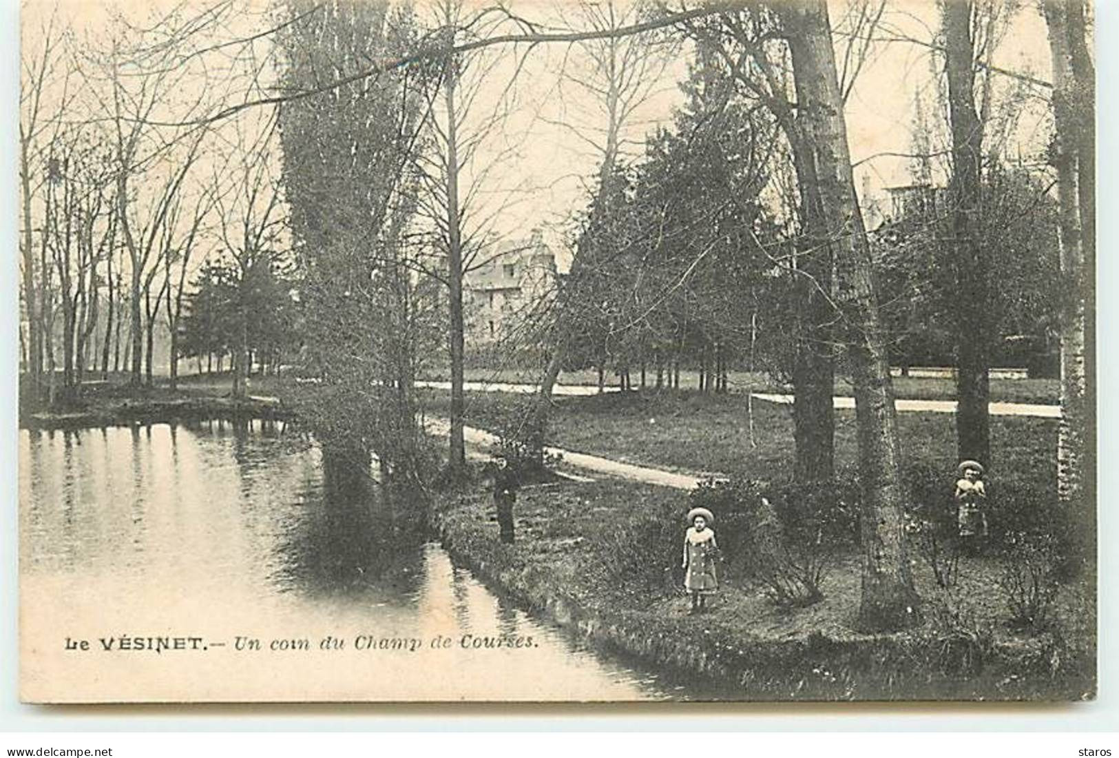 LE VESINET - Un Coin Du Champ De Courses - Le Vésinet