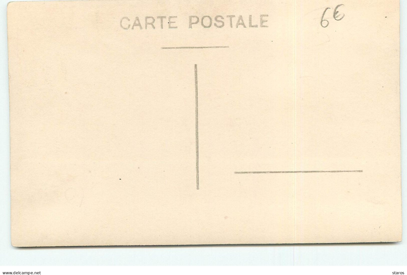 Carte Photo à Localiser - Deux Conscrits Fumant - Other & Unclassified