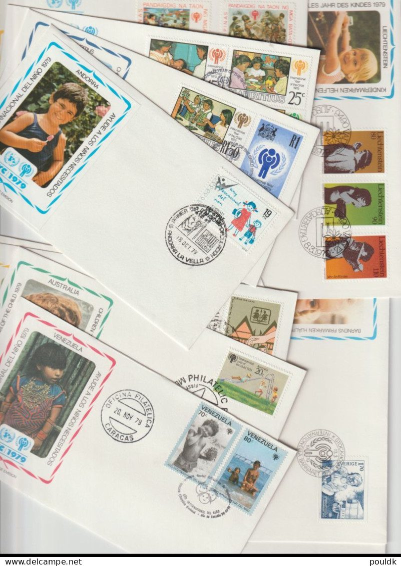 International Year Of Children 1979 FDC - 50 Covers. Postal Weight Approx 260 Gramms. Please Read Sales Conditions Under - UNICEF