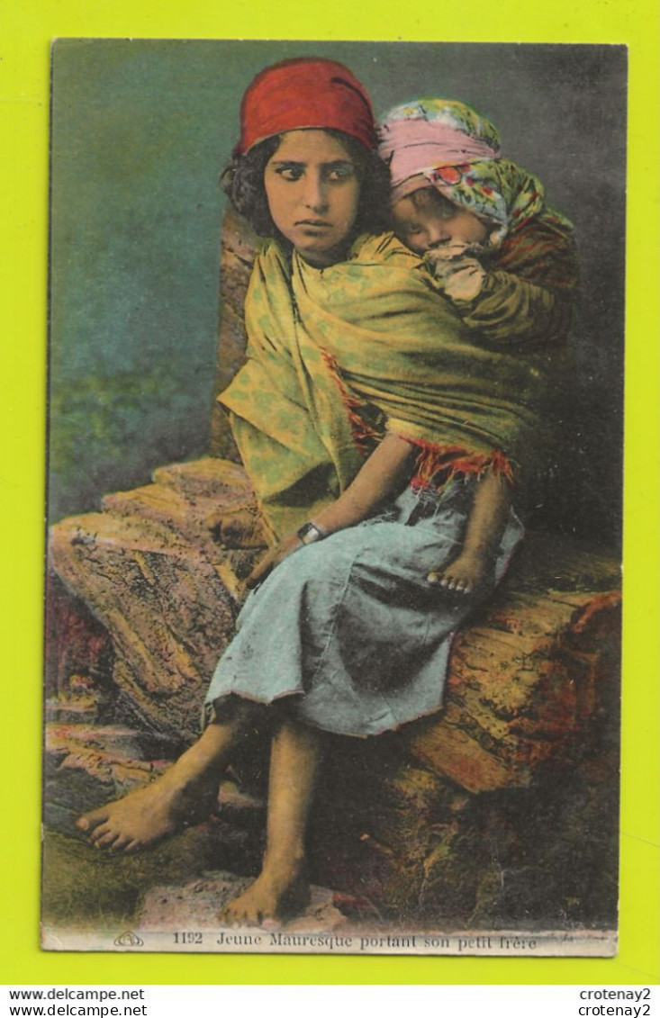 Afrique Algérie ? N°1192 Jeune Mauresque Portant Son Petit Frère - Children