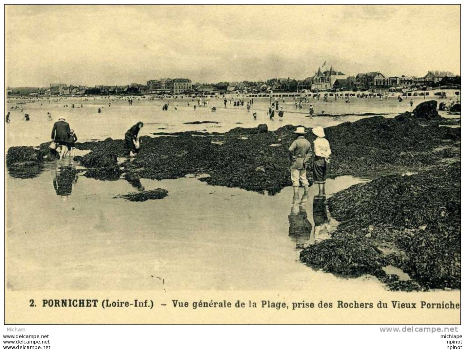 CPA   44 PORNICHET   VUE GENERALE DE LA PLAGE  PRISE DES ROCHERS  ANIMATION    PARFAIT ETAT - Pornichet