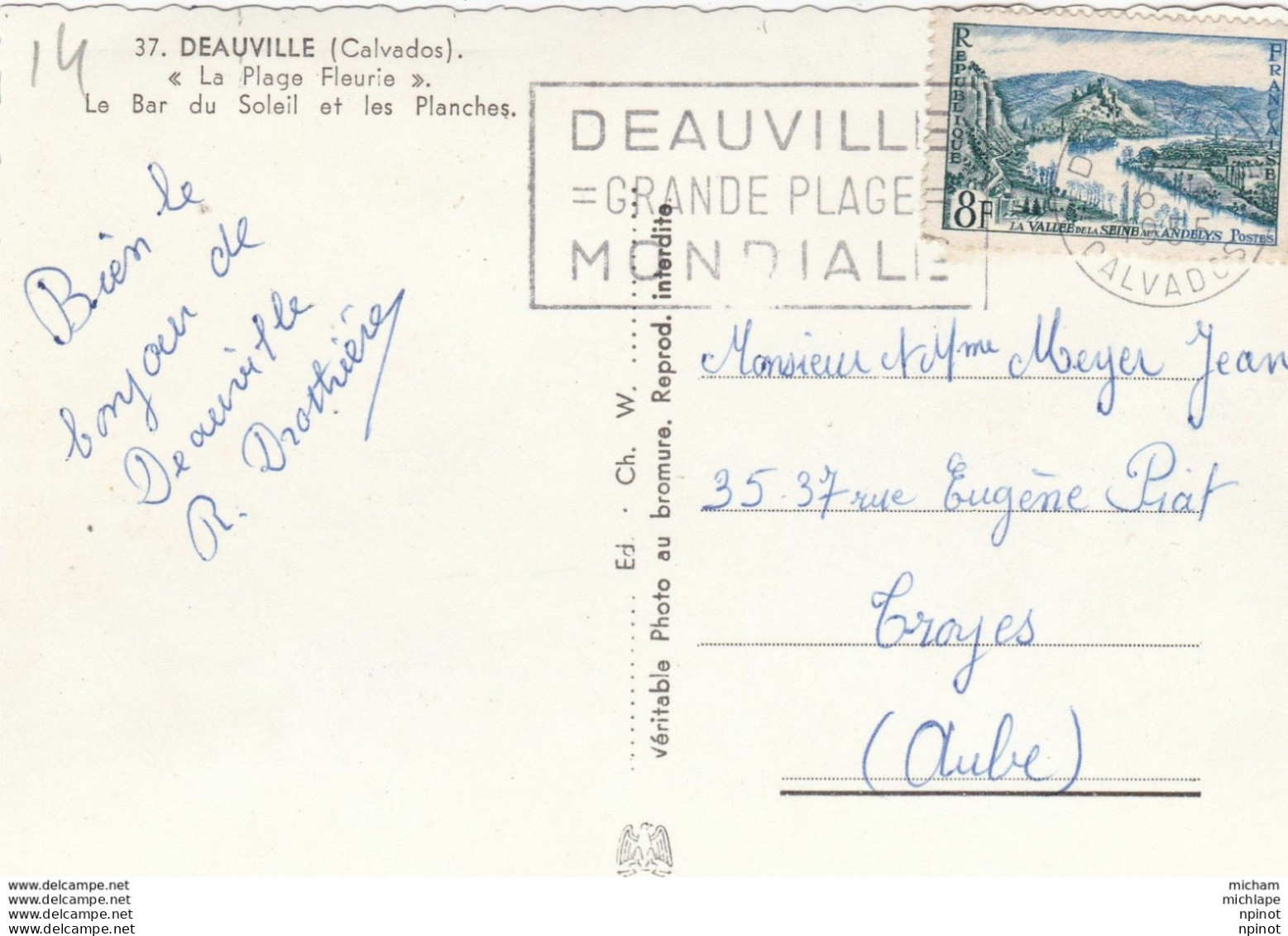 CPSM Petit  Format  9 X 14 Cm  -14   DEAUVILLE  La Plage  Fleurie - Deauville