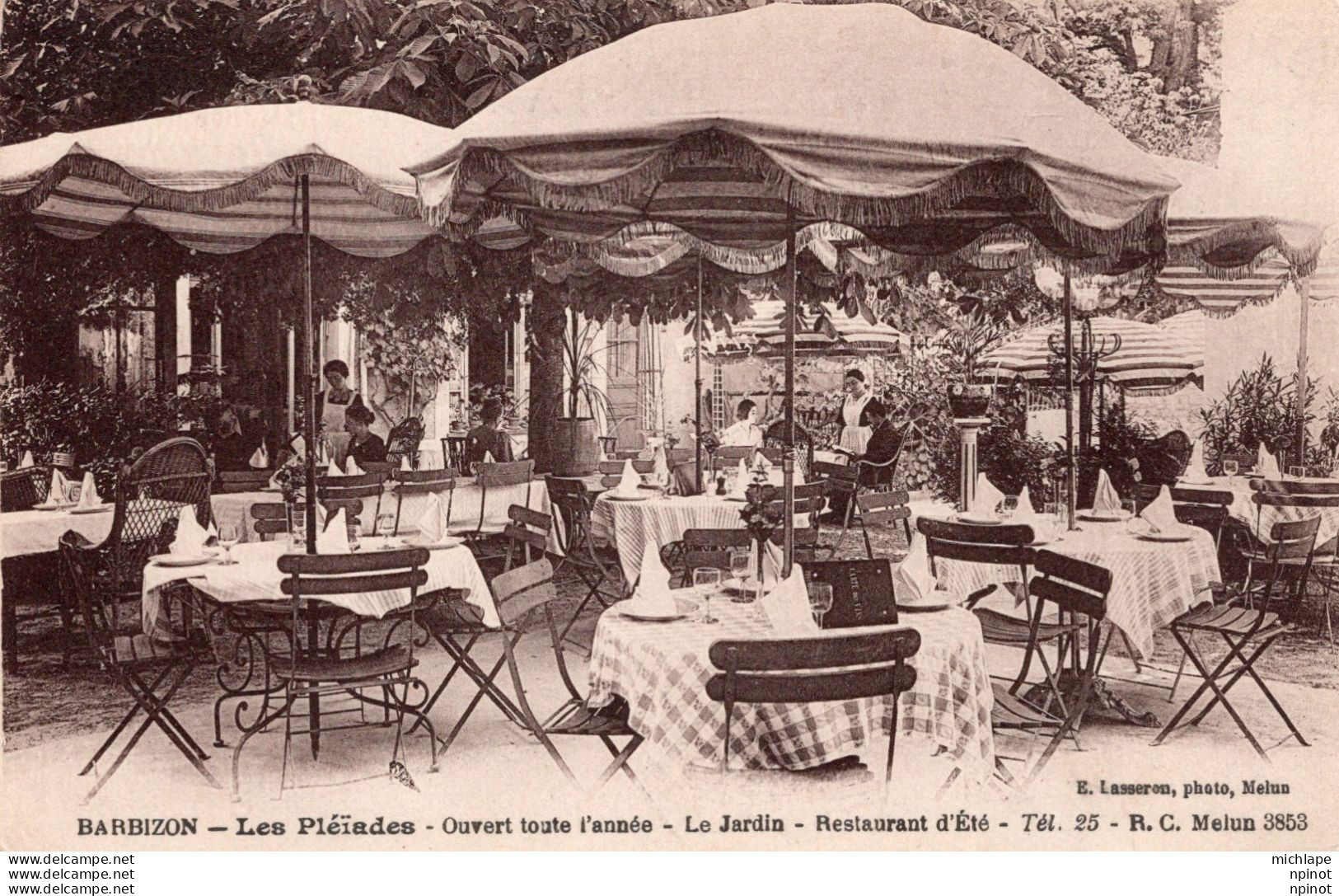 C P A  - 77  -  BARBIZON   -    Les Pleîades  - Restaurant D'été - Barbizon