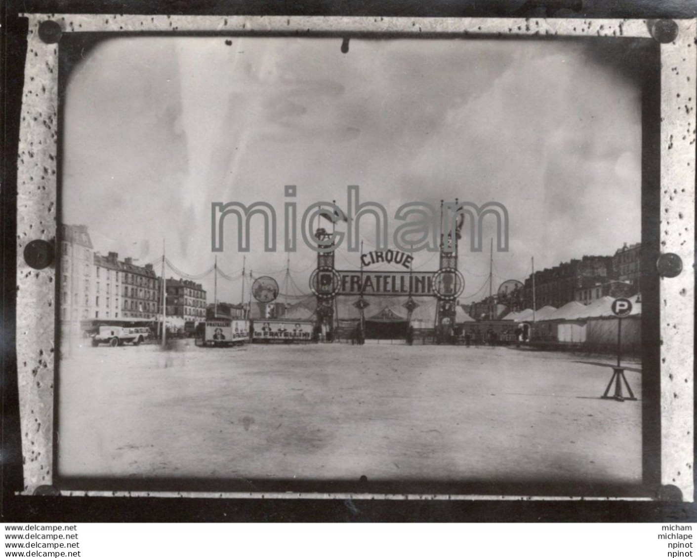 THEME -PHOTO - CIRQUE -  CLOWN  - FRATELLINI     - Photos Ancienne PAS CARTE POSTALE  Fratellini  Cirque - Photographie