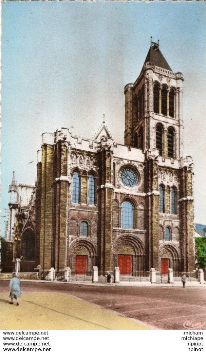 C P S M   93  SAINT DENIS  - Eglise Abbatiale - Saint Denis