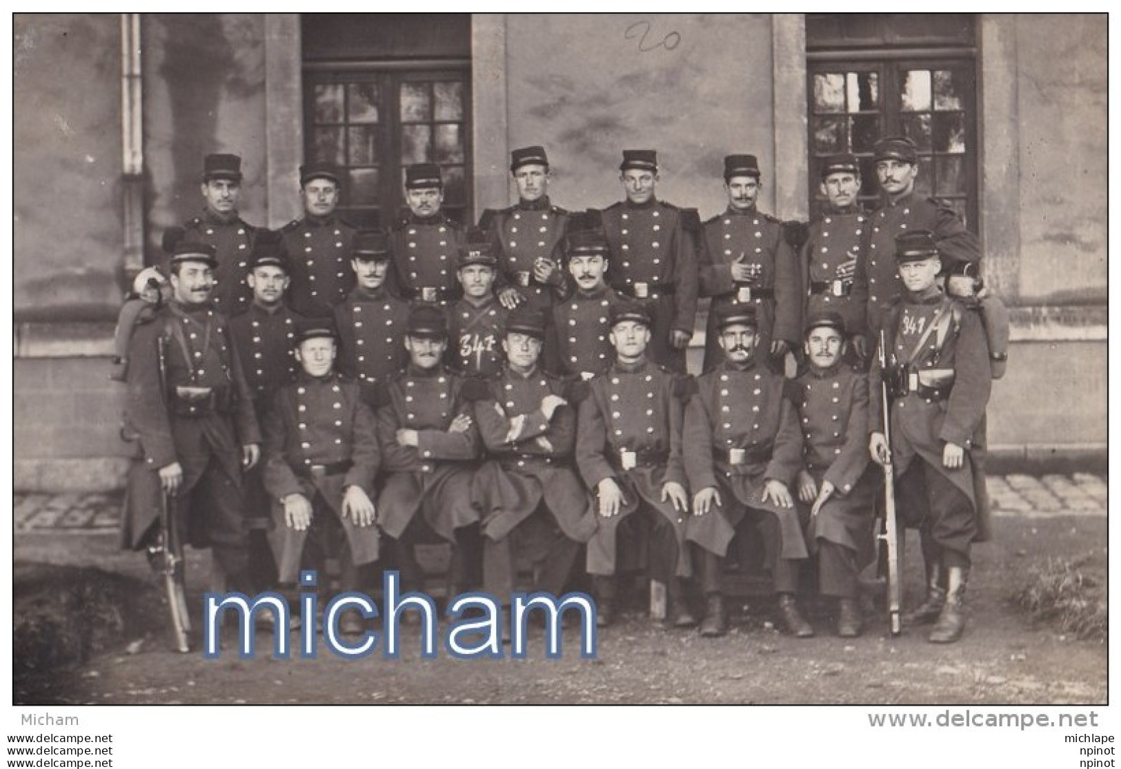 CARTE POSTALE  PHOTO   UNIFORME  DE 14/18  TB ETAT - Uniformen