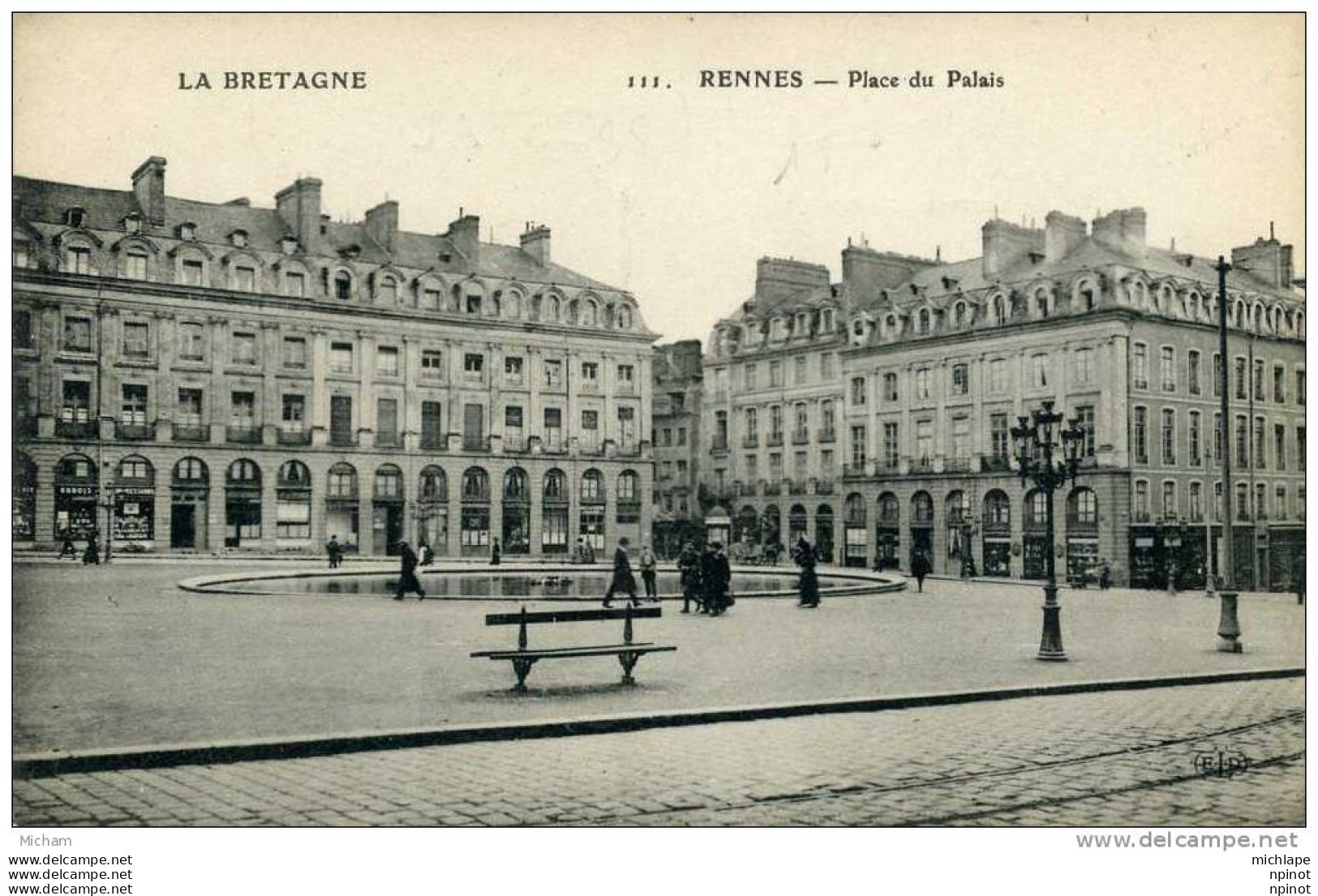 CPA 35 RENNES  PLACE DU PALAIS    PARFAIT ETAT - Rennes