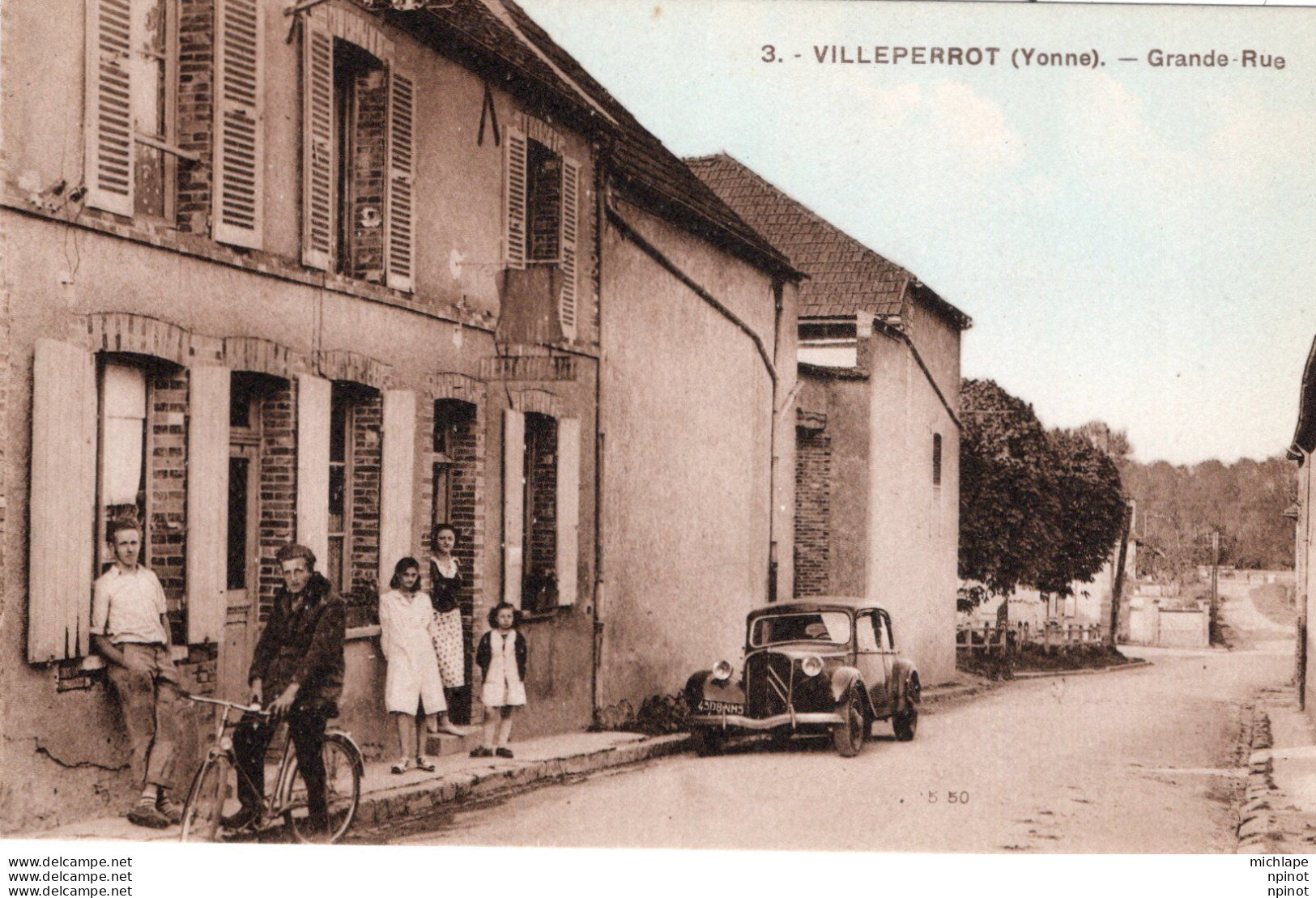 C P A - 89 -   VILLEPERROT  -  Grande Rue - Villeneuve-l'Archevêque