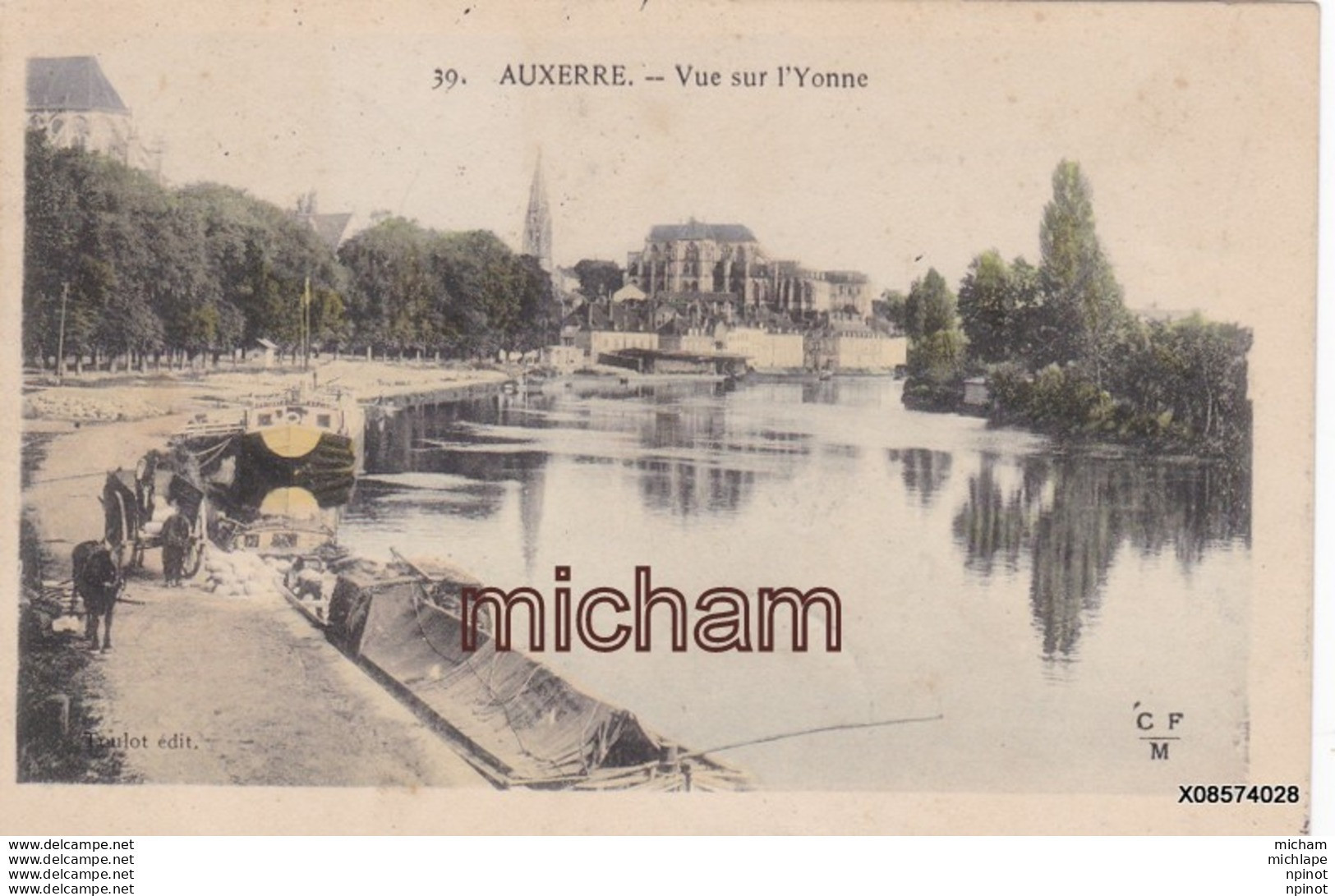 CPA  89   AUXERRE Vue Sur L'yonne - Auxerre