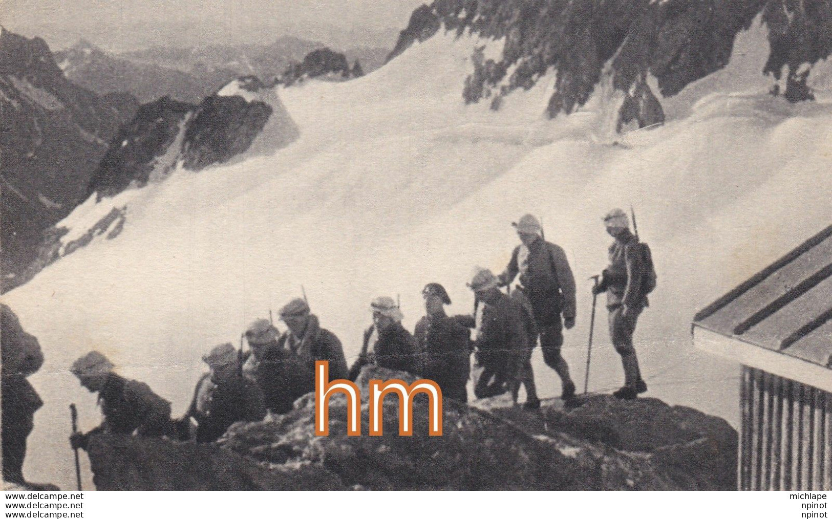 CPA  Une Patrouille  En Haute  Montagne - 1914-18