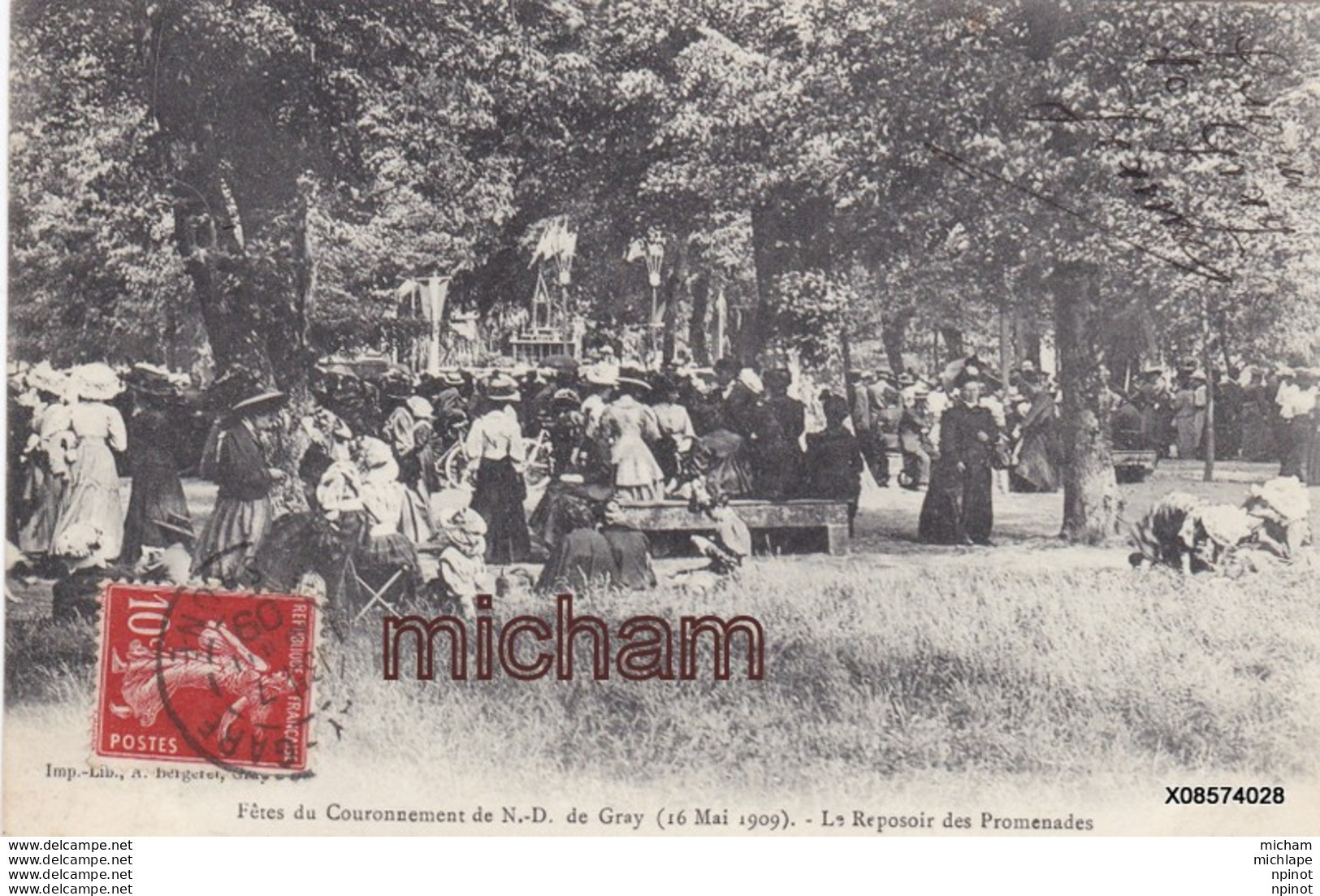 C P A  70 Fêtes Du Couronnement De N D De Gray Mai 1909 Le Reposoir Des Promenades - Gray