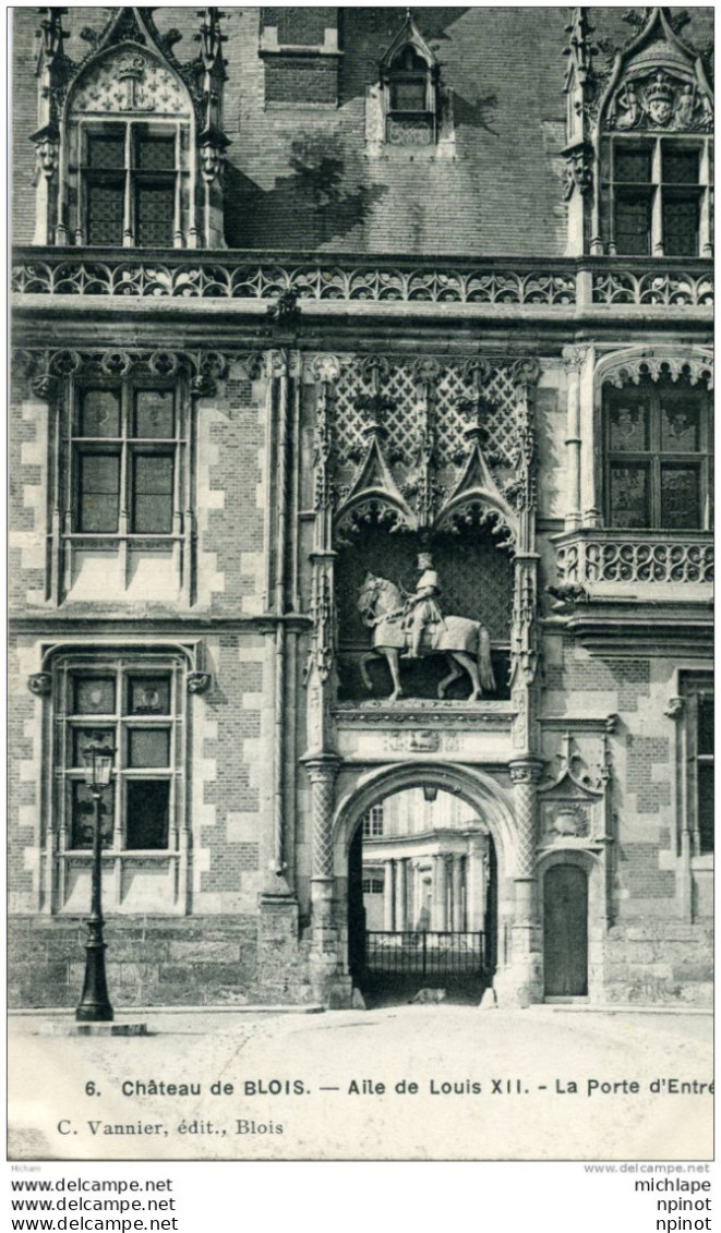 CPA   41  BLOIS   LE CHATEAU    ALLEE LOUIS XII  PORTE D'ENTREE   PARFAIT ETAT - Blois