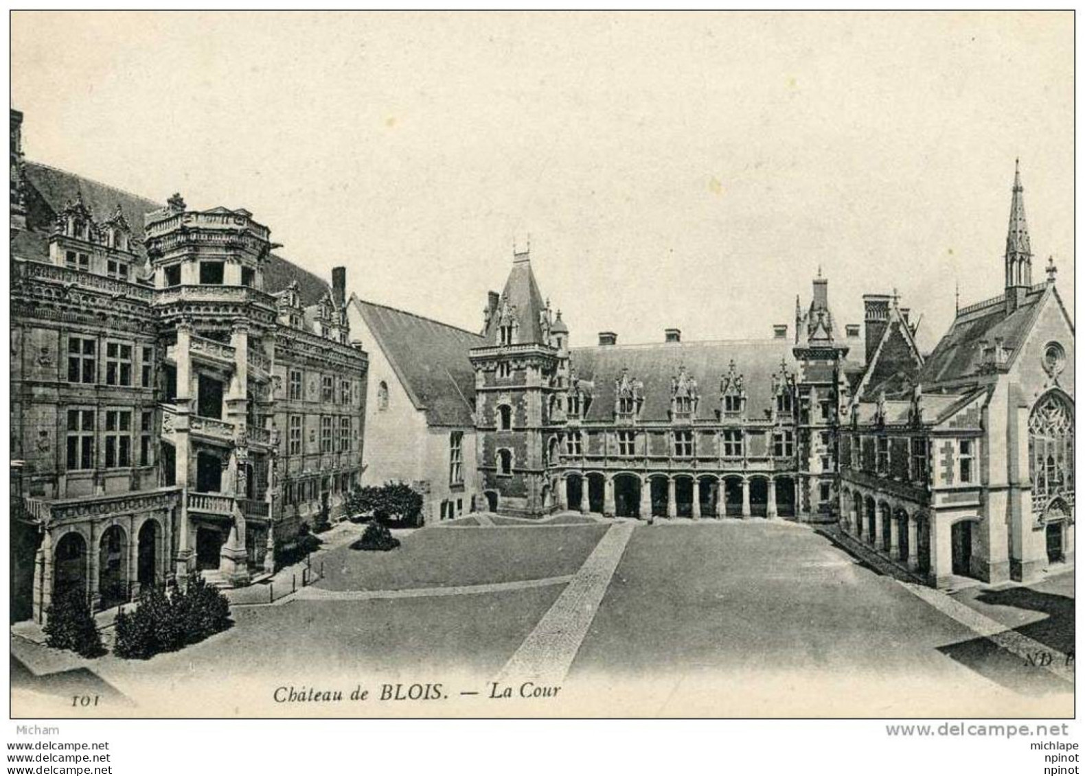 CPA   41  BLOIS   LE CHATEAU  LA COUR  PARFAIT ETAT - Blois