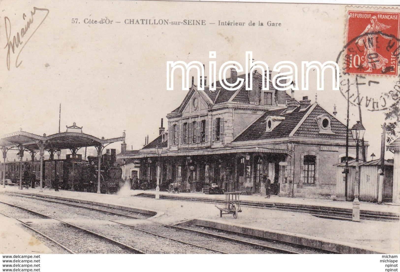 CPA    - 21  CHATILLON SUR SEINE Interieur De La Gare Avec Train - Chatillon Sur Seine